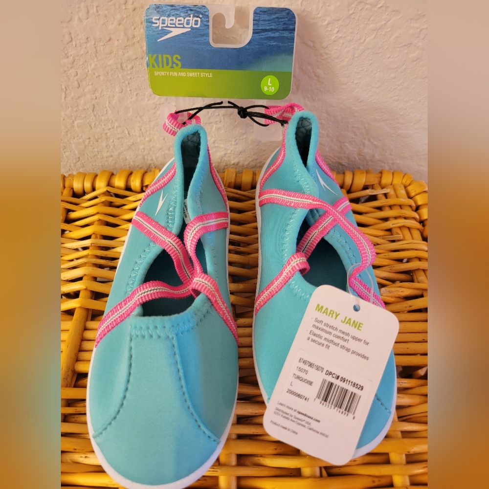 Girls Speedo Water Shoes sz L
